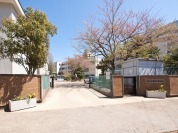 村上東小学校