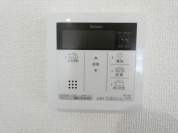 【給湯器リモコン】