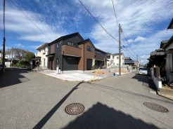 ■前面道路5ｍ、カースペース1号棟（2台）、2号棟（3台）車種による。