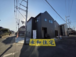 前面道路：2号棟～3号棟側