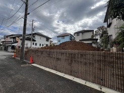 ■閑静な住宅街、建築条件なし！お好きなハウスメーカーで建てられます！