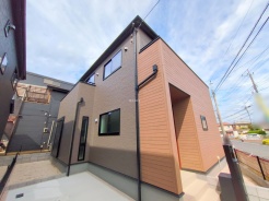 奥にもスペースがございます。