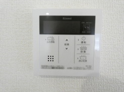 給湯器リモコン（同形状・同仕様）