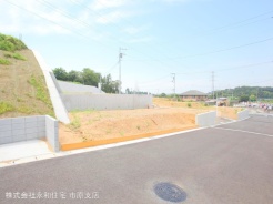 千葉市中央区仁戸名町