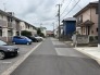 生活動線が便利な立地です。前面道路６ｍの広さ