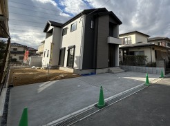 ■王子台小学校まで徒歩3分と、子育て世代に理想的な立地です。