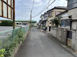 前面道路(公道)